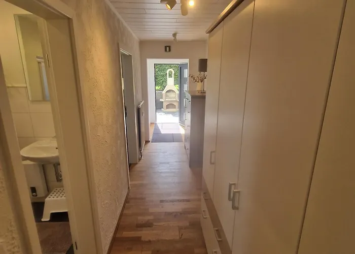 Hoeher Auszeit- Bergisch Schoen 아파트 *